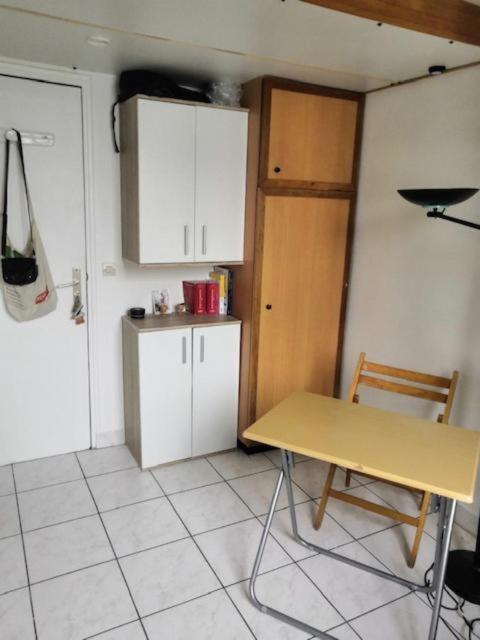 Sacre Coup De Coeur - Studio Apartment Paris Exterior photo