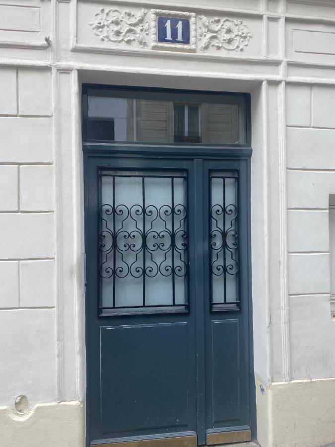 Sacre Coup De Coeur - Studio Apartment Paris Exterior photo